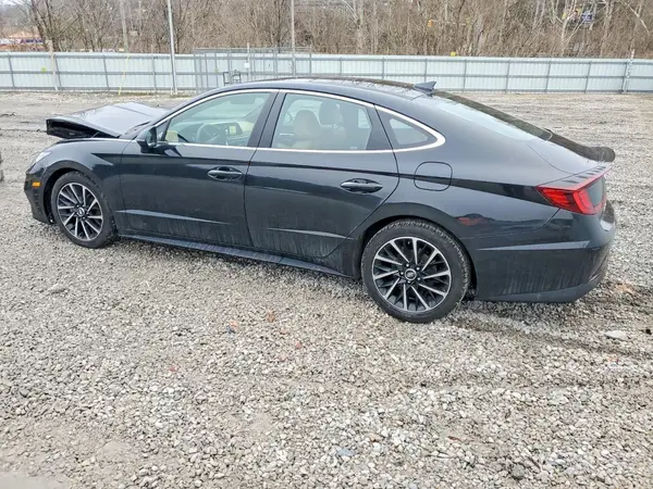 5NPEH4J23MH070476 2021 HYUNDAI SONATA - Image 2