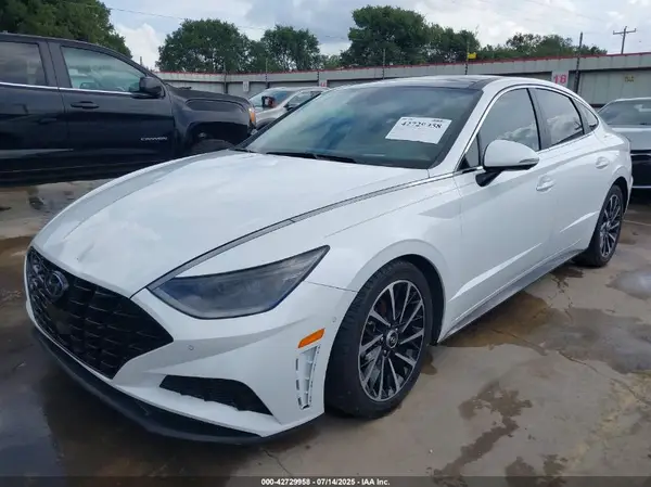 5NPEH4J23MH071367 2021 HYUNDAI SONATA - Image 2