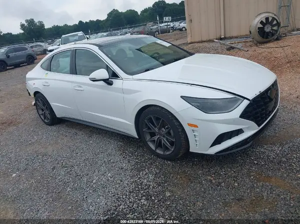 5NPEH4J23MH071370 2021 HYUNDAI SONATA - Image 1