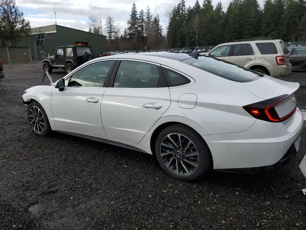 5NPEH4J23MH076925 2021 HYUNDAI SONATA - Image 2
