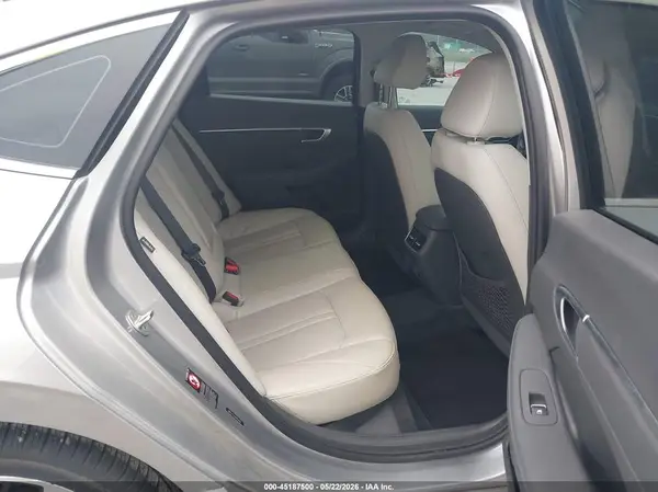 5NPEH4J23MH078660 2021 HYUNDAI SONATA - Image 8