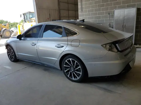 5NPEH4J23MH099797 2021 HYUNDAI SONATA - Image 2