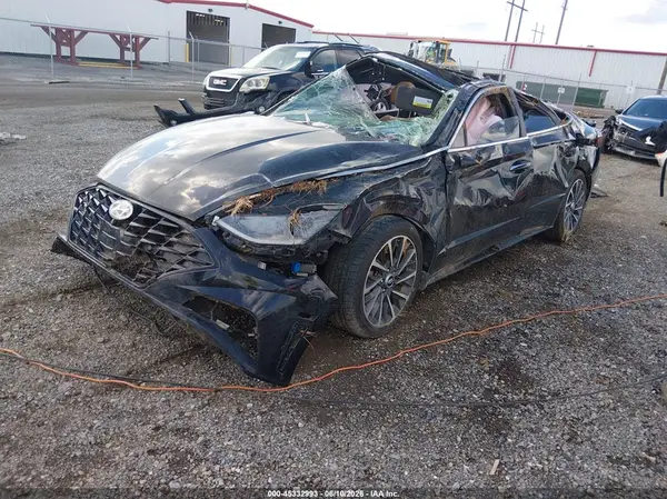 5NPEH4J23MH114394 2021 HYUNDAI SONATA - Image 2