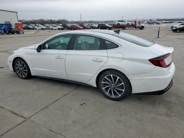 5NPEH4J23MH117392 2021 HYUNDAI SONATA - Image 2