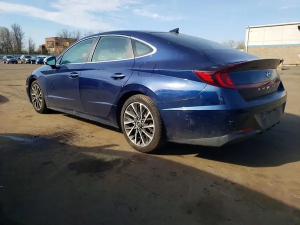 5NPEH4J23NH150605 2022 HYUNDAI SONATA - Image 2
