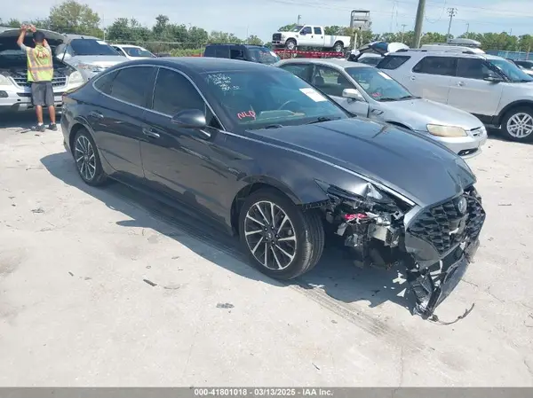 5NPEH4J24LH014125 2020 HYUNDAI SONATA - Image 1