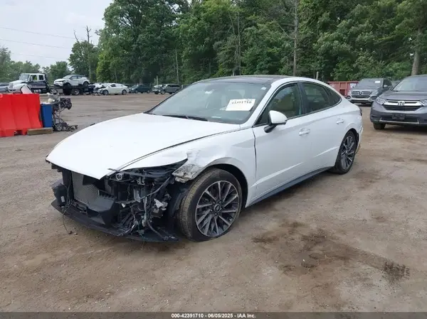 5NPEH4J24LH040904 2020 HYUNDAI SONATA - Image 2