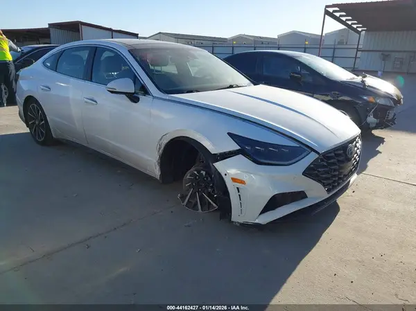 5NPEH4J24MH067909 2021 HYUNDAI SONATA - Image 1