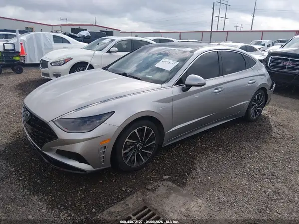 5NPEH4J24MH068932 2021 HYUNDAI SONATA - Image 2