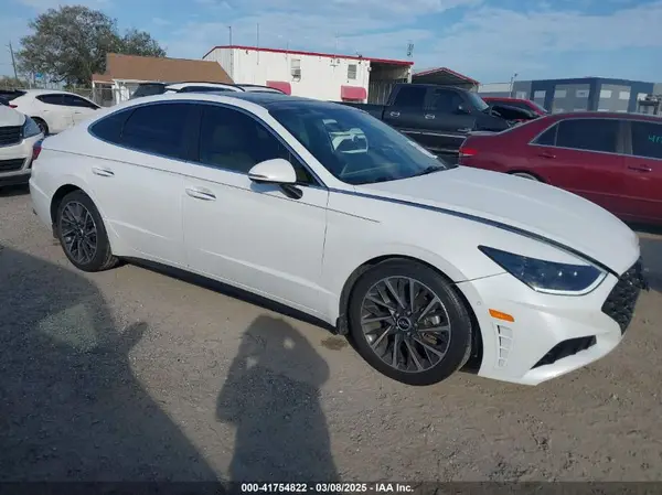 5NPEH4J24MH110578 2021 HYUNDAI SONATA - Image 1