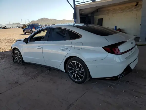 5NPEH4J24MH122424 2021 HYUNDAI SONATA - Image 2