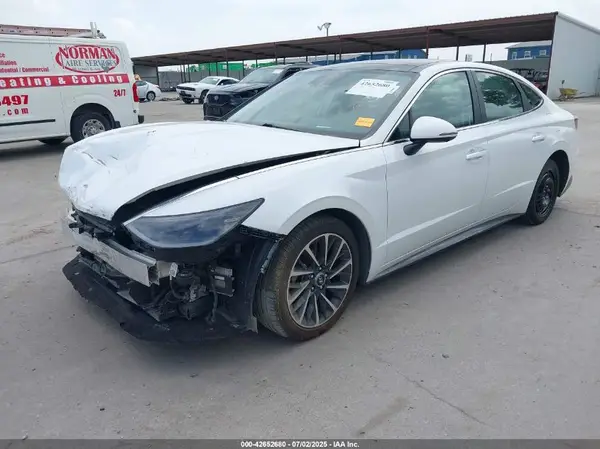 5NPEH4J25LH000766 2020 HYUNDAI SONATA - Image 2