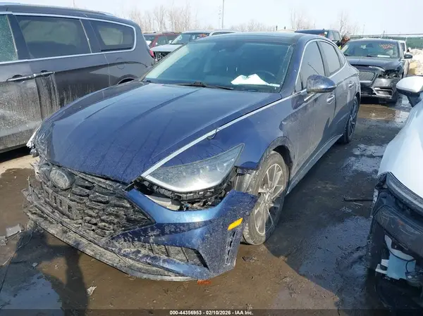 5NPEH4J25LH012903 2020 HYUNDAI SONATA - Image 2