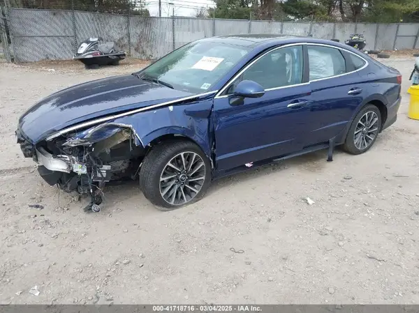 5NPEH4J25LH042774 2020 HYUNDAI SONATA - Image 2