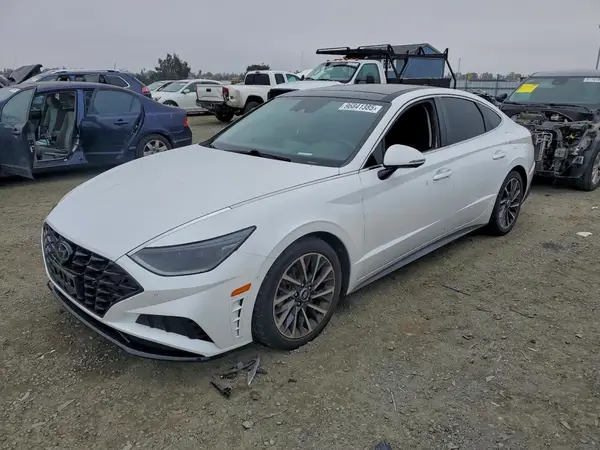5NPEH4J26LH004759 2020 HYUNDAI SONATA - Image 1