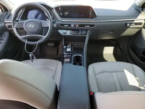 5NPEH4J26LH007256 2020 HYUNDAI SONATA - Image 8