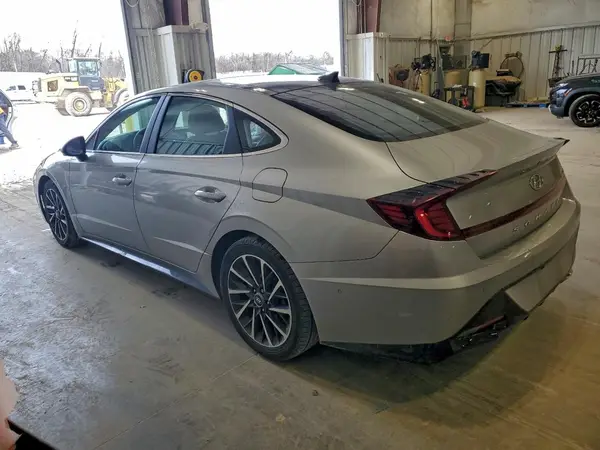 5NPEH4J26LH008875 2020 HYUNDAI SONATA - Image 2