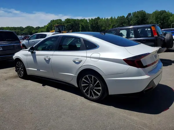 5NPEH4J26LH010450 2020 HYUNDAI SONATA - Image 2