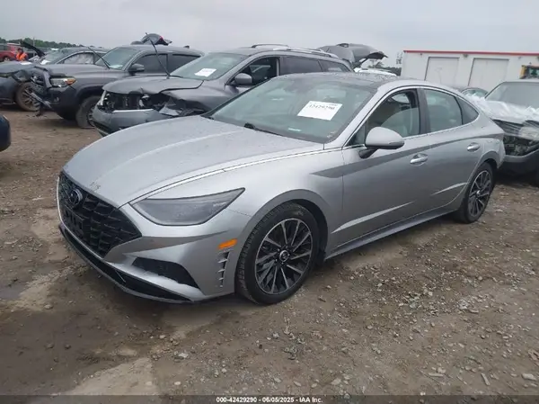 5NPEH4J26MH092861 2021 HYUNDAI SONATA - Image 2