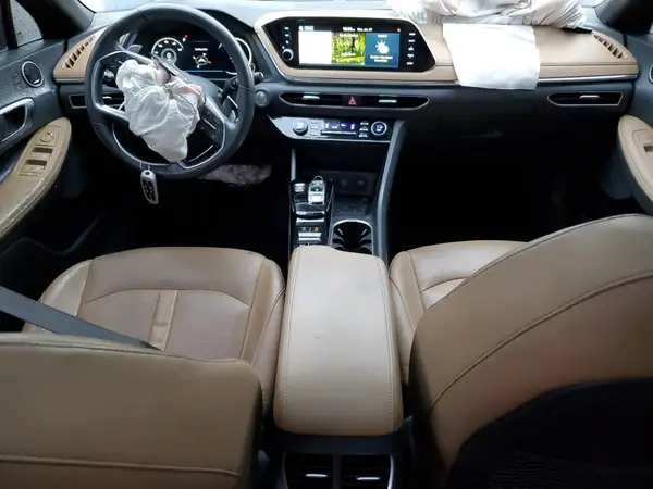 5NPEH4J26MH097218 2021 HYUNDAI SONATA - Image 8