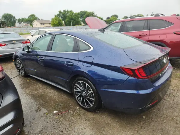5NPEH4J26MH097350 2021 HYUNDAI SONATA - Image 2