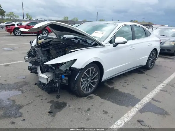 5NPEH4J26MH102532 2021 HYUNDAI SONATA - Image 2