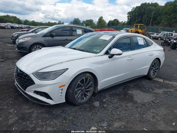 5NPEH4J26MH104118 2021 HYUNDAI SONATA - Image 2