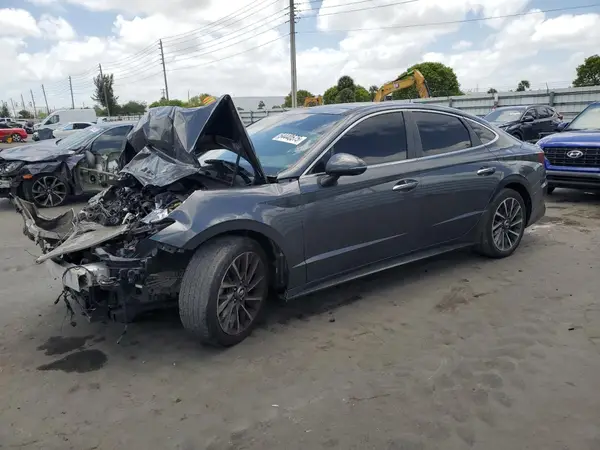 5NPEH4J27LH006570 2020 HYUNDAI SONATA - Image 1