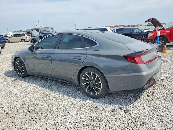 5NPEH4J27LH009033 2020 HYUNDAI SONATA - Image 2