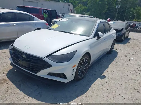 5NPEH4J27LH028598 2020 HYUNDAI SONATA - Image 2