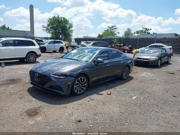 5NPEH4J27LH034014 2020 HYUNDAI SONATA - Image 2