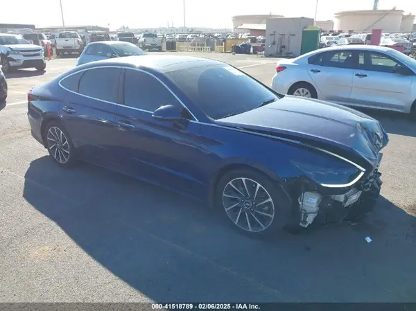 5NPEH4J27LH036068 2020 HYUNDAI SONATA - Image 1