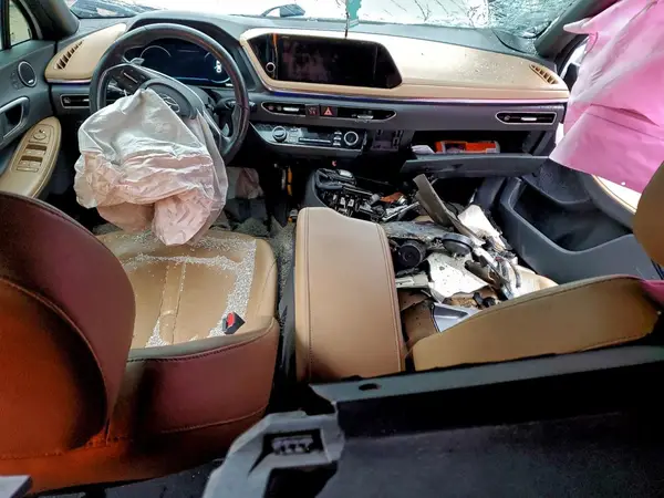 5NPEH4J27LH044154 2020 HYUNDAI SONATA - Image 8