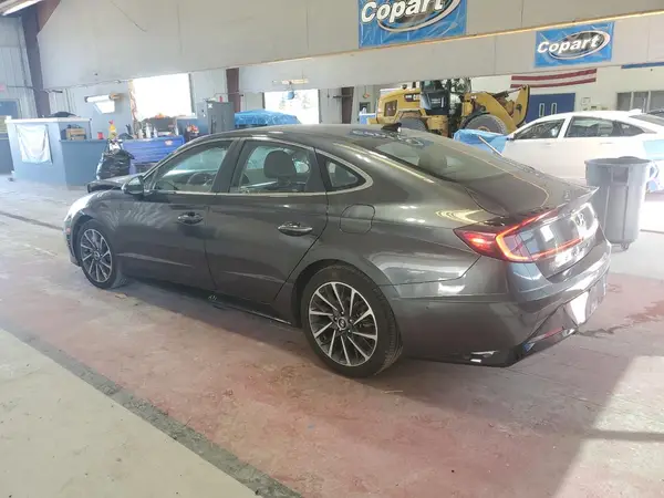 5NPEH4J27LH045367 2020 HYUNDAI SONATA - Image 2