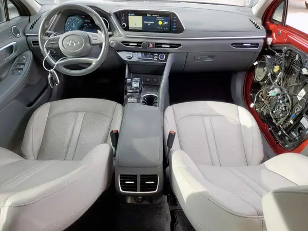 5NPEH4J27MH071114 2021 HYUNDAI SONATA - Image 8