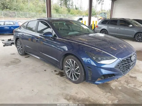 5NPEH4J27NH137288 2022 HYUNDAI SONATA - Image 1