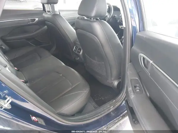 5NPEH4J27NH137288 2022 HYUNDAI SONATA - Image 8