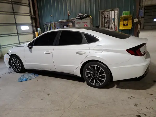 5NPEH4J28LH013236 2020 HYUNDAI SONATA - Image 2