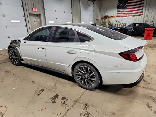 5NPEH4J28LH048553 2020 HYUNDAI SONATA - Image 2
