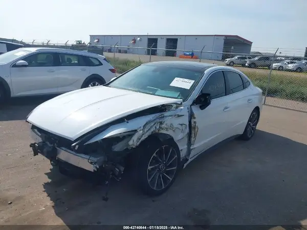 5NPEH4J28LH058872 2020 HYUNDAI SONATA - Image 2