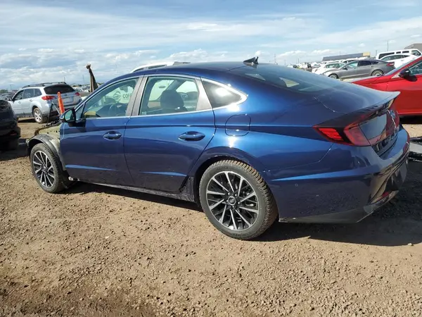 5NPEH4J28MH097267 2021 HYUNDAI SONATA - Image 2