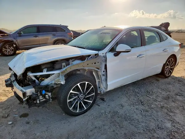 5NPEH4J28MH101575 2021 HYUNDAI SONATA - Image 1