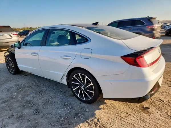 5NPEH4J28MH101575 2021 HYUNDAI SONATA - Image 2