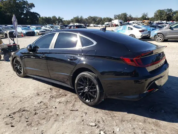 5NPEH4J28MH112205 2021 HYUNDAI SONATA - Image 2