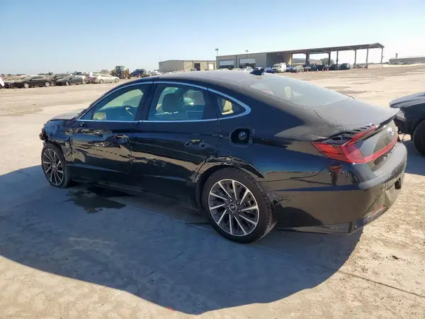 5NPEH4J28MH117131 2021 HYUNDAI SONATA - Image 2