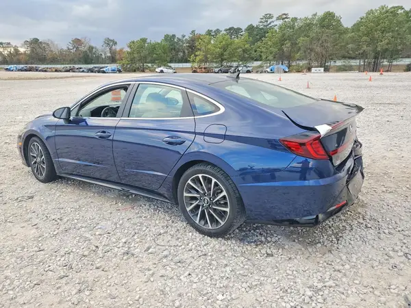 5NPEH4J28NH148087 2022 HYUNDAI SONATA - Image 2