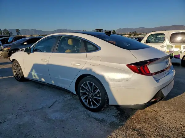5NPEH4J29LH027498 2020 HYUNDAI SONATA - Image 2
