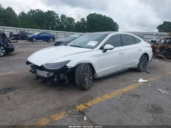 5NPEH4J29LH030417 2020 HYUNDAI SONATA - Image 2