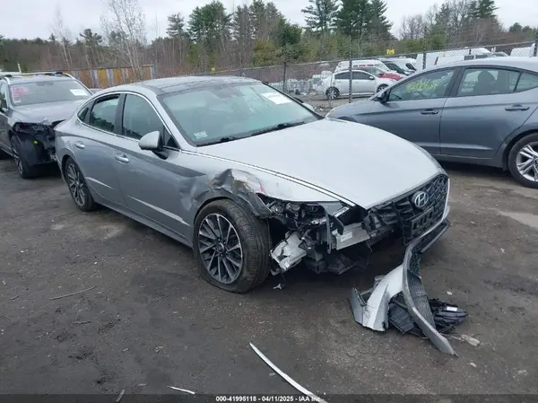 5NPEH4J29LH037481 2020 HYUNDAI SONATA - Image 1