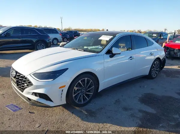 5NPEH4J29LH047573 2020 HYUNDAI SONATA - Image 2